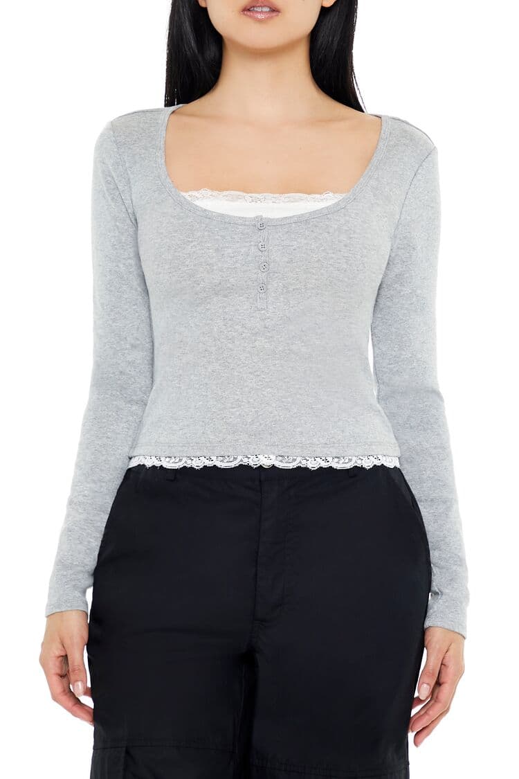 Dantel Detaylı Uzun Kollu Tişört
