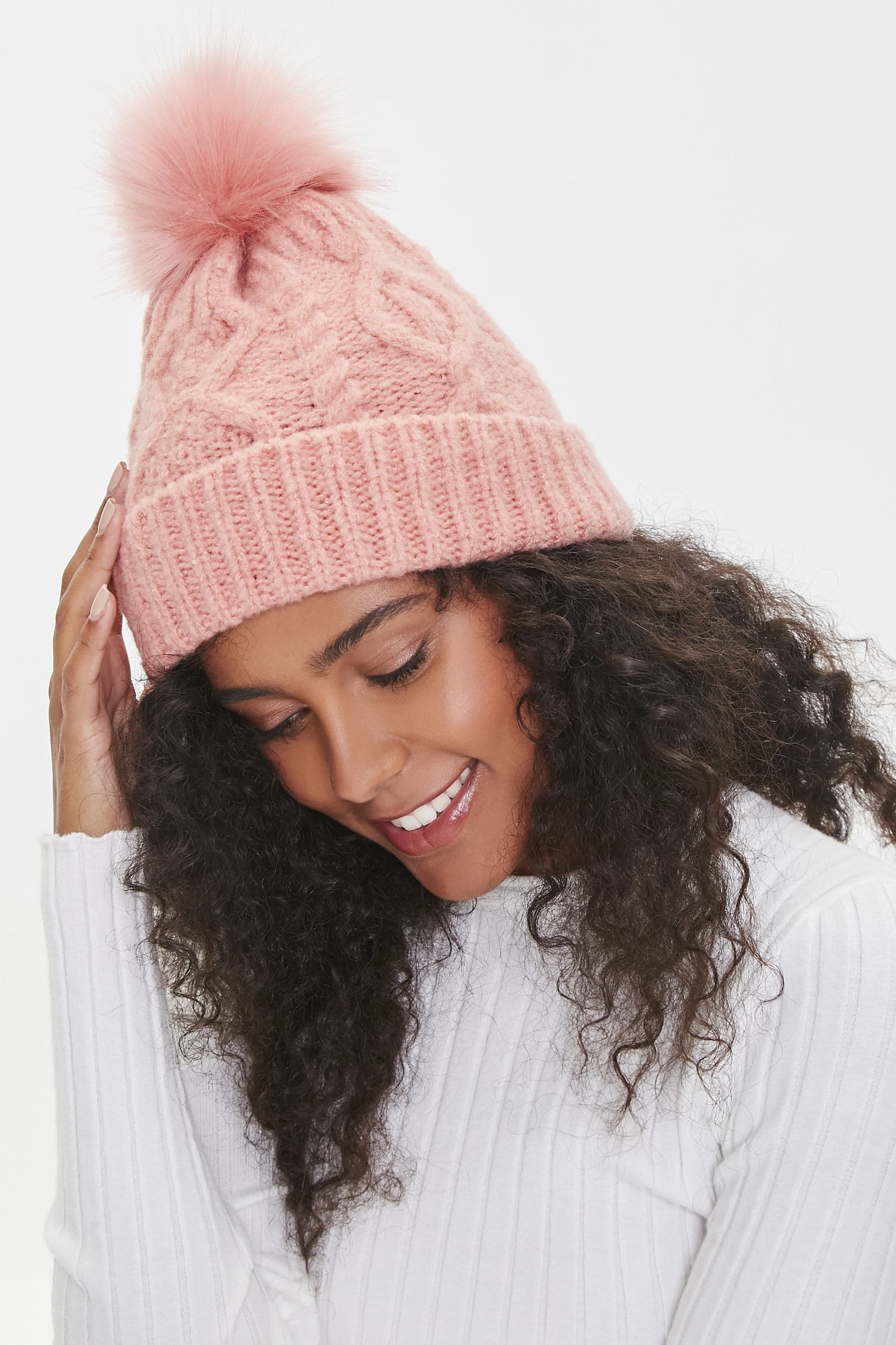 Örgü Ponponlu Bere